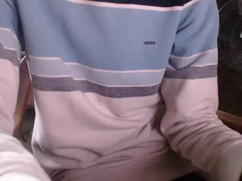 Snapshot of ThethunderPo chatting on February 28, 1:37 am ThethunderPo online show from February 28, 1:37 am