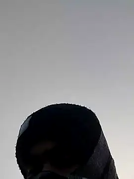 Snapshot of ThethunderPo chatting on December 24, 1:38 am ThethunderPo online show from December 24, 1:38 am