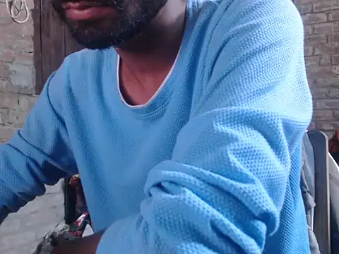 Snapshot of ThethunderPo chatting on October 8, 7:02 am ThethunderPo online show from October 8, 7:02 am