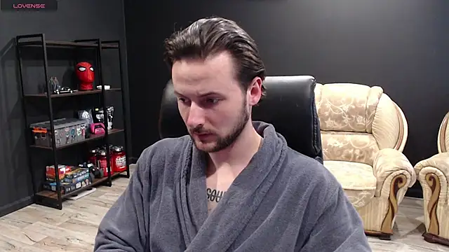 Snapshot of MihasikD chatting on March 11, 12:17 pm MihasikD online show from March 11, 12:17 pm