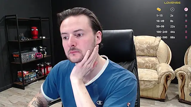 Snapshot of MihasikD chatting on February 28, 2:09 pm MihasikD online show from February 28, 2:09 pm