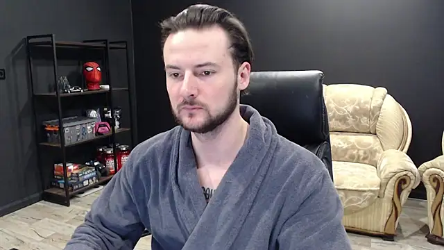 Snapshot of MihasikD chatting on February 16, 11:16 am MihasikD online show from February 16, 11:16 am