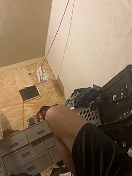 Snapshot of mikeylong chatting on October 18, 9:31 pm mikeylong online show from October 18, 9:31 pm