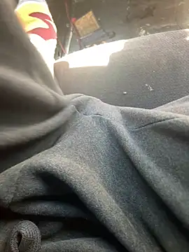 Snapshot of mikeylong chatting on January 9, 5:33 pm mikeylong online show from January 9, 5:33 pm