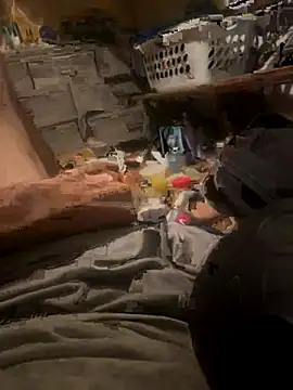 Snapshot of mikeylong chatting on September 29, 8:13 am mikeylong online show from September 29, 8:13 am