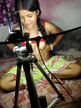 bijoysingha05 online show from April 23, 8:33 pm