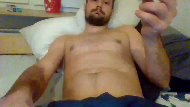 Snapshot of paulegaa@xh chatting on January 18, 1:45 am paulegaaxh online show from January 18, 1:45 am