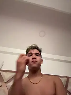 thelittle matias online show from December 10, 9:12 am