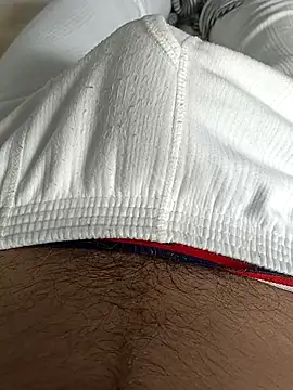 Snapshot of Babyucum4me chatting on October 8, 4:50 am Babyucum4me online show from October 8, 4:50 am