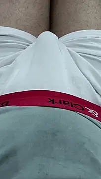 Snapshot of Babyucum4me chatting on December 25, 4:54 pm Babyucum4me online show from December 25, 4:54 pm