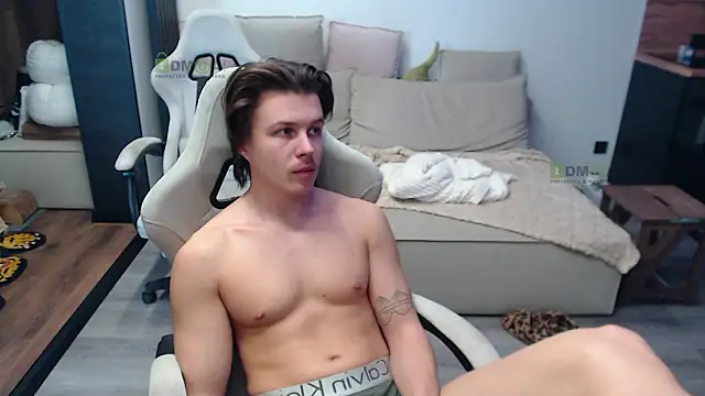 Sunny-Girl1 online show from February 5, 8:32 am