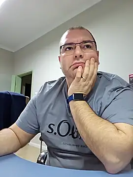 Andrew1900529 online show from January 21, 6:01 am