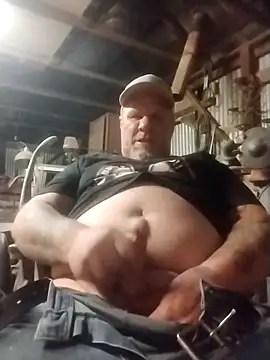 Reddog833 online show from April 11, 7:45 am