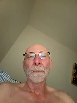 briochin online show from September 10, 9:02 pm