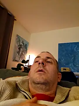 verylargecock online show from February 17, 10:08 pm