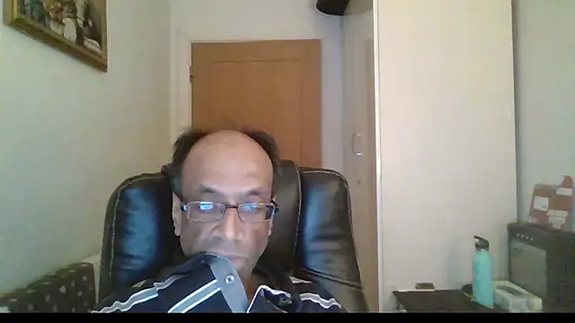 rauncher1 online show from February 8, 12:38 am