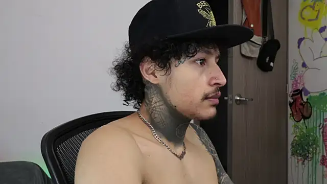 trieone online show from February 27, 12:12 am