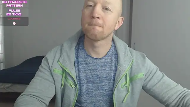 kevintyler69 online show from April 10, 3:52 pm