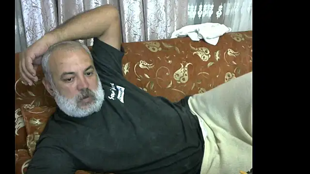 husoizmir online show from January 22, 8:17 pm