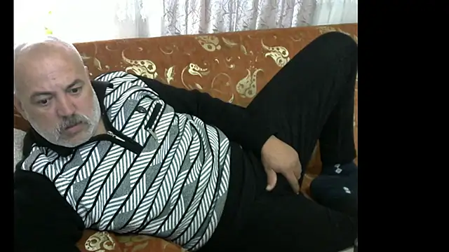 husoizmir online show from December 19, 11:07 am