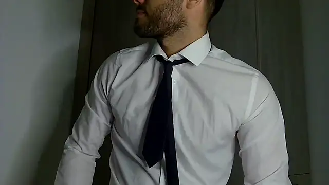 Justynn1 online show from February 20, 9:16 pm