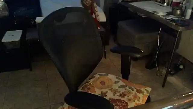 Snapshot of mycock2474u chatting on October 7, 10:30 am mycock2474u online show from October 7, 10:30 am