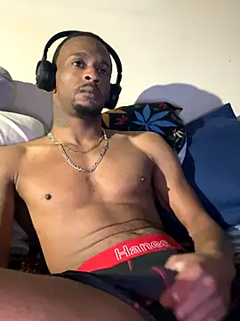 Tristris100 online show from October 29, 4:59 am