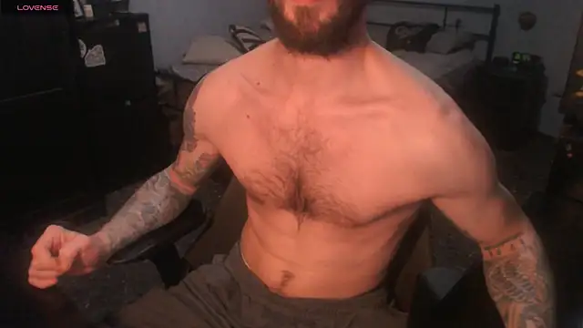 SexxxyLouis online show from November 30, 9:17 pm