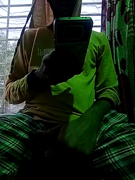 FuckuaunT online show from March 13, 1:24 am