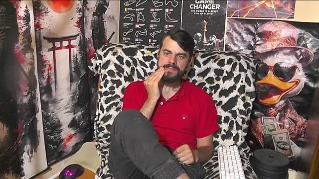 00george online show from May 23, 8:25 pm