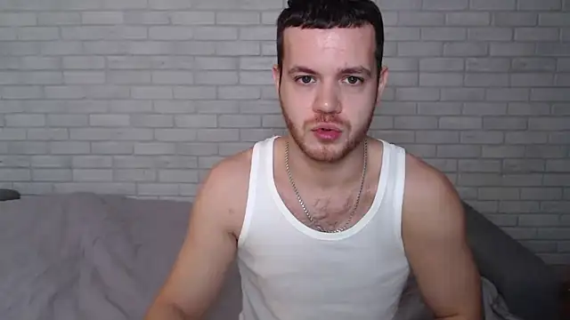 Alexxx horny online show from November 11, 5:56 am