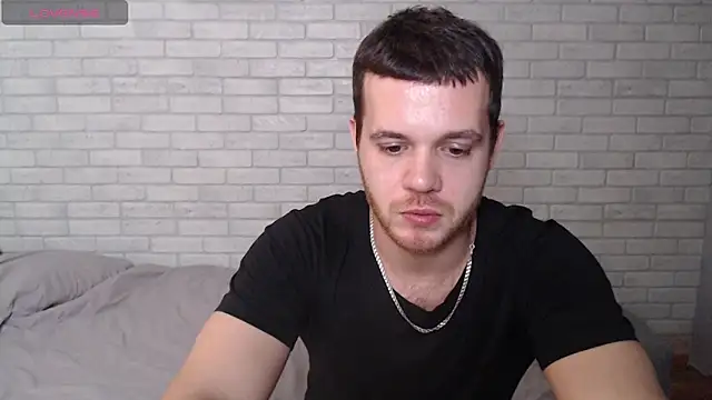 Alexxx horny online show from December 1, 2:42 pm