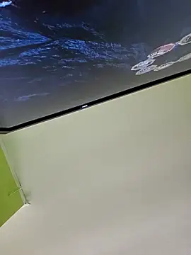 Snapshot of NiceHunter89 chatting on January 11, 2:47 pm NiceHunter89 online show from January 11, 2:47 pm