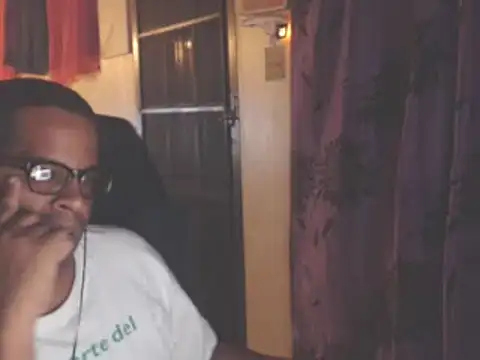 thesugar32 online show from October 16, 2:30 am