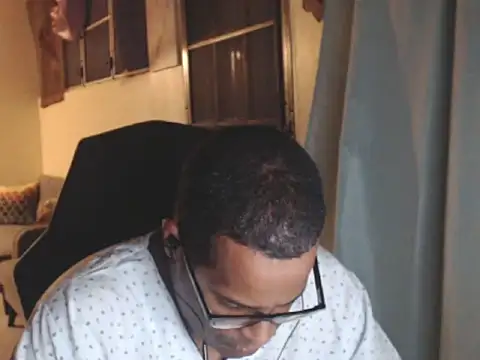 thesugar32 online show from February 4, 1:22 am