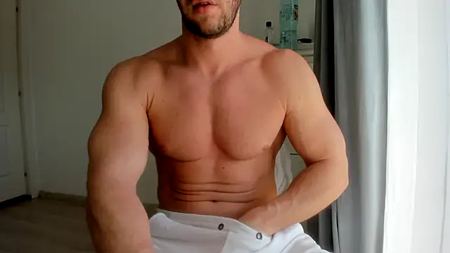 woolfiie online show from March 8, 11:44 am