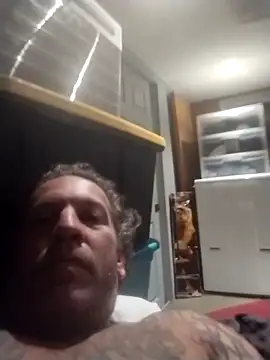 trucker1979 online show from November 16, 2:14 am