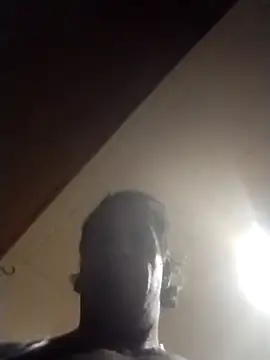 trucker1979 online show from December 13, 11:33 pm