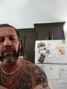 trucker1979 online show from February 6, 6:05 pm