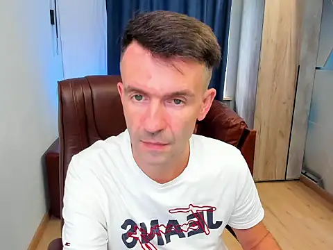 SteveTiger online show from September 22, 12:37 pm