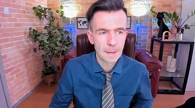 SteveTiger online show from March 16, 12:00 pm