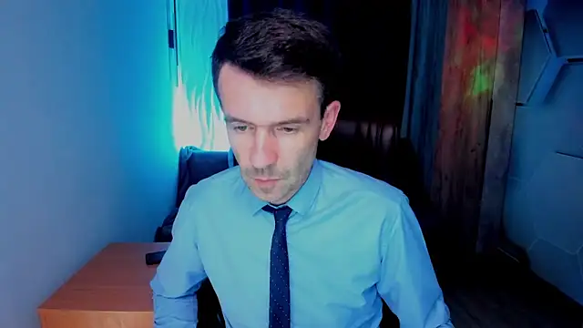 SteveTiger online show from October 23, 2:20 pm