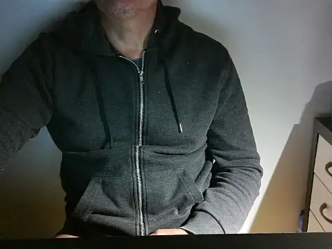 qpmarioxh online show from October 26, 4:36 am