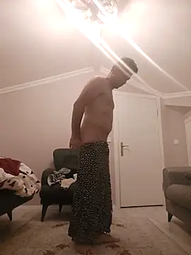 by green 54 online show from March 6, 9:31 pm