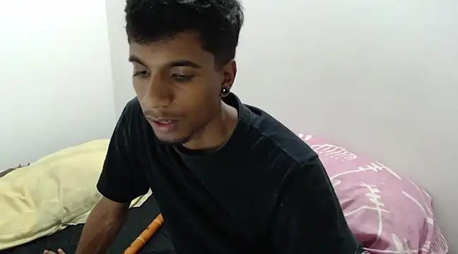 stevenosori online show from December 30, 1:37 am