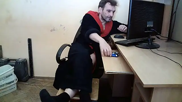 dundyFocus online show from March 18, 2:39 pm