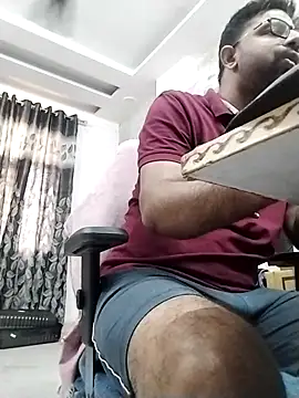 hotindianstud online show from November 3, 5:11 am