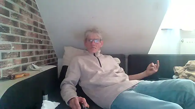 InMeinenMund online show from October 2, 12:09 pm