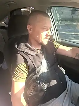 DanielOhCool online show from September 21, 12:38 pm