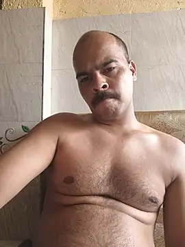 Vickyrajput009 online show from June 18, 1:16 pm